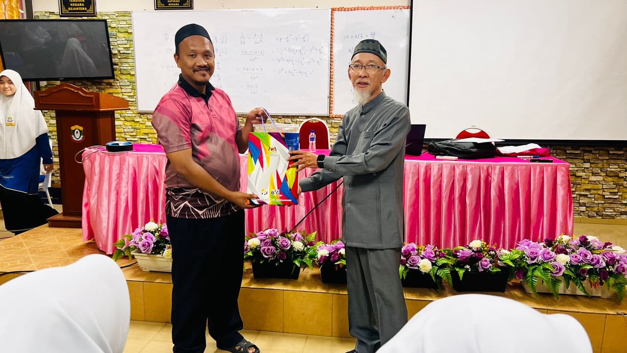 Sesi bersama pelajar